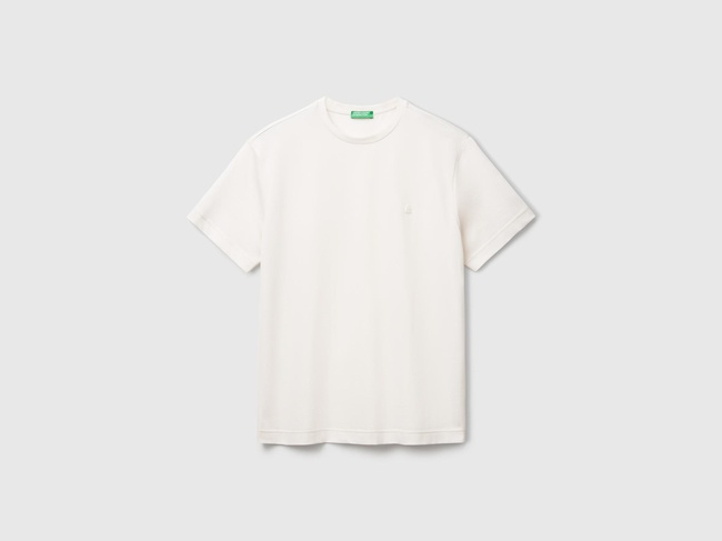  Erkek Krem %100 Pamuk Göğsü Yama Logo İşlemeli Bisiklet Yaka T-Shirt