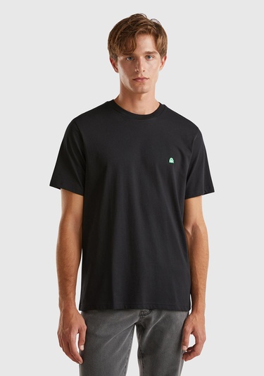  Erkek Siyah %100 Koton Benetton Logolu Bisiklet Yaka T-Shirt