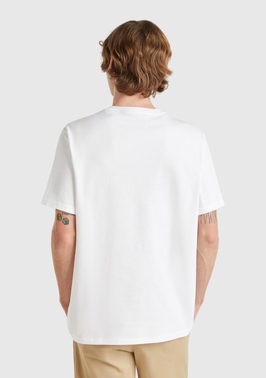  Erkek Beyaz %100 Koton Benetton Logolu Bisiklet Yaka T-Shirt