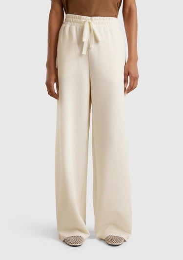  Kadın Krem Modal Karışımlı Bol Paça Eşofman Altı