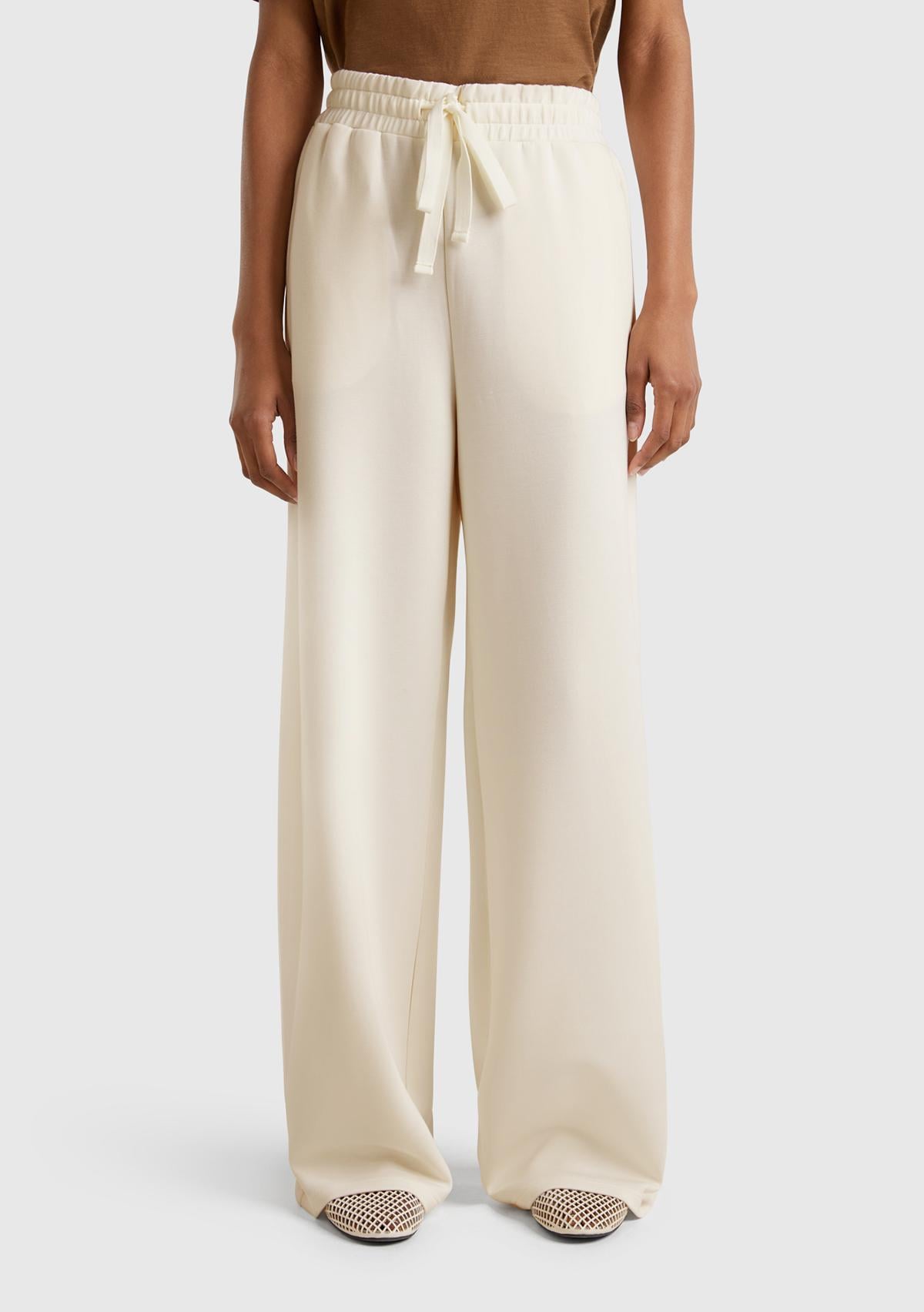  Kadın Krem Modal Karışımlı Bol Paça Eşofman Altı