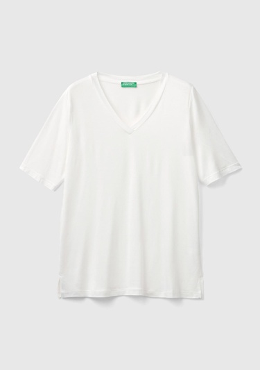  Kadın Beyaz Eko-Viskoz Regular Fit V Yaka T-Shirt