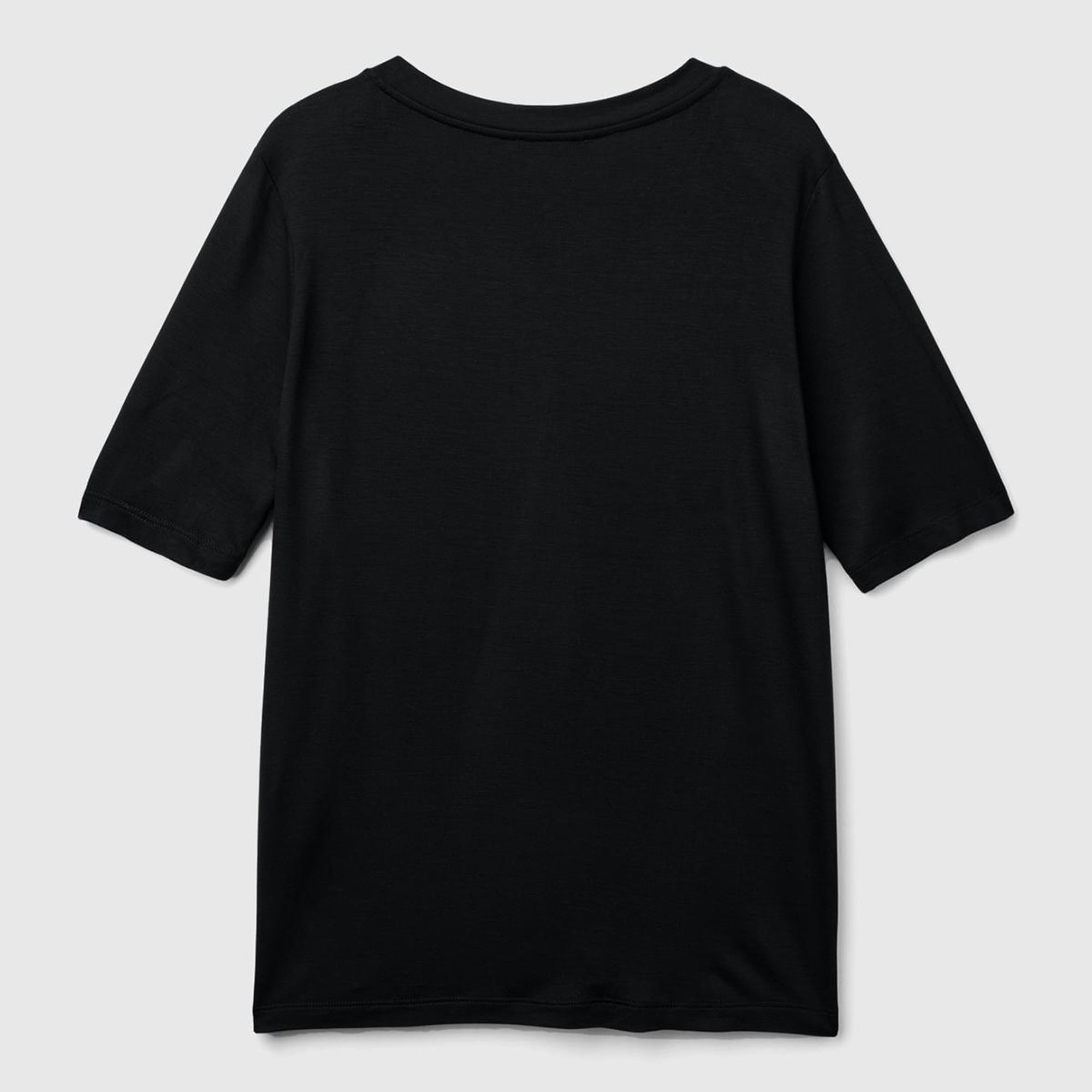 Kadın Siyah Eko-Viskoz Regular Fit V Yaka T-Shirt