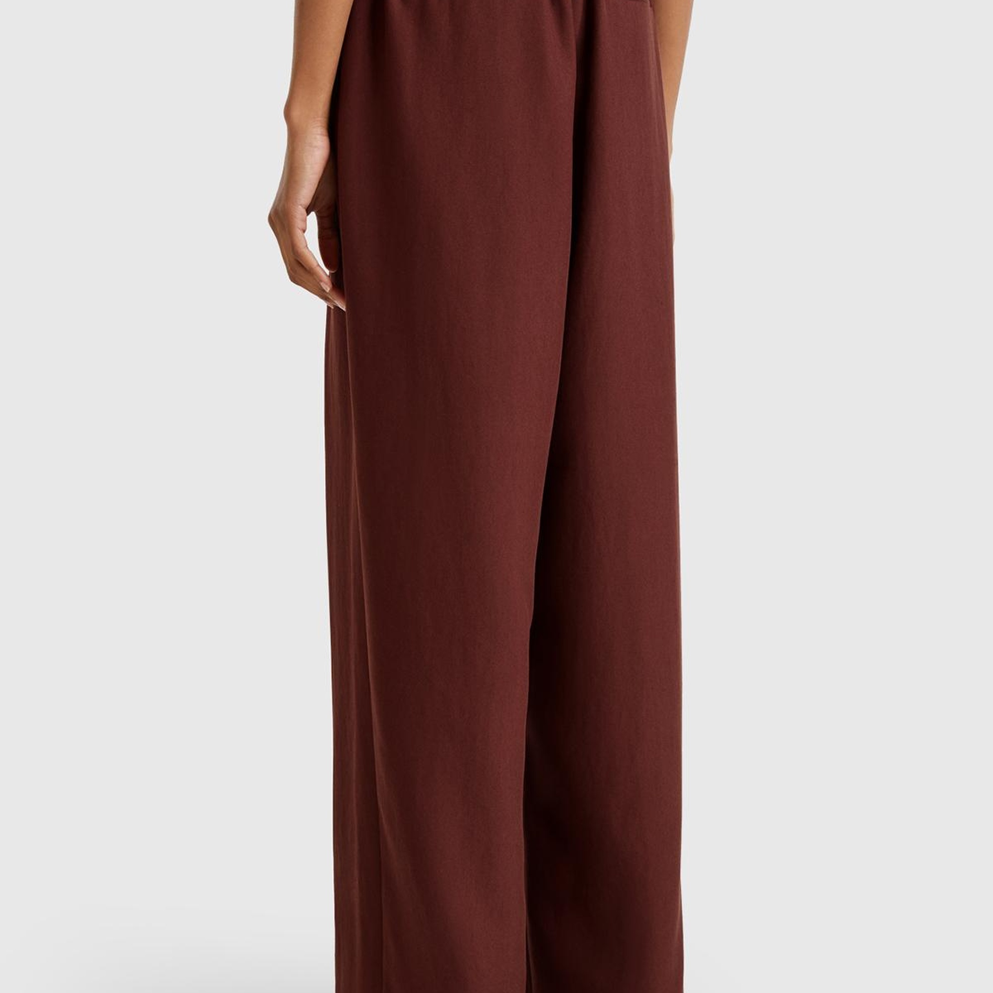 Kadın Kahverengi Liyosel Karışımlı Beli Lastikli Geniş Paça Pantolon