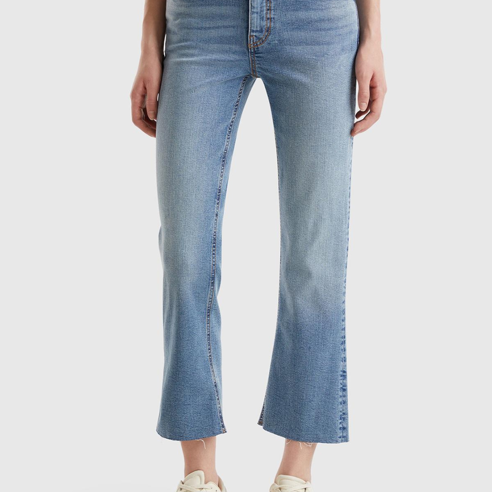 Kadın Açık Mavi Streç Pamuklu Paçası Kesik Geniş Paça Denim Pantolon