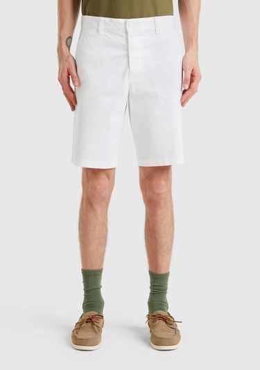  Erkek Beyaz Chino Bermuda
