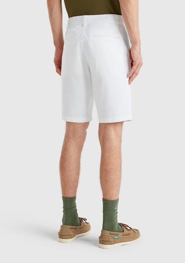  Erkek Beyaz Chino Bermuda