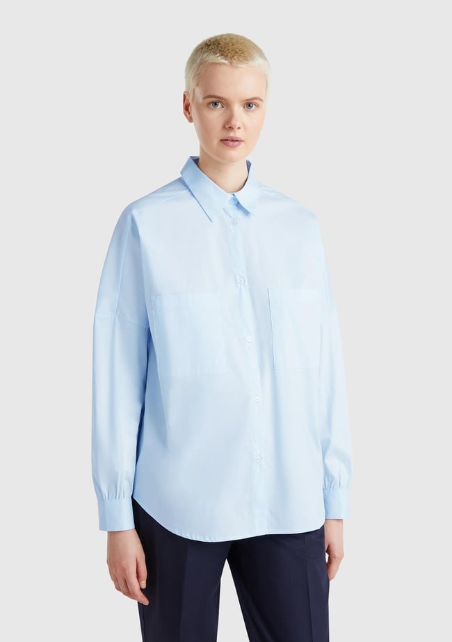  Kadın Açık Mavi Pamuk Karışımlı Kolu Büzgülü Düşük Omuzlu Oversize Gömlek