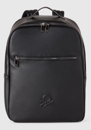  Erkek Siyah Eskitme Efektli Önü Logo Yamalı Fermuarlı Sırt Çantası