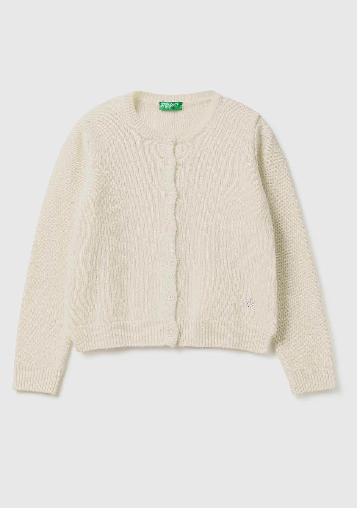  Kız Çocuk Krem Logo Detaylı Düğmeli Hırka