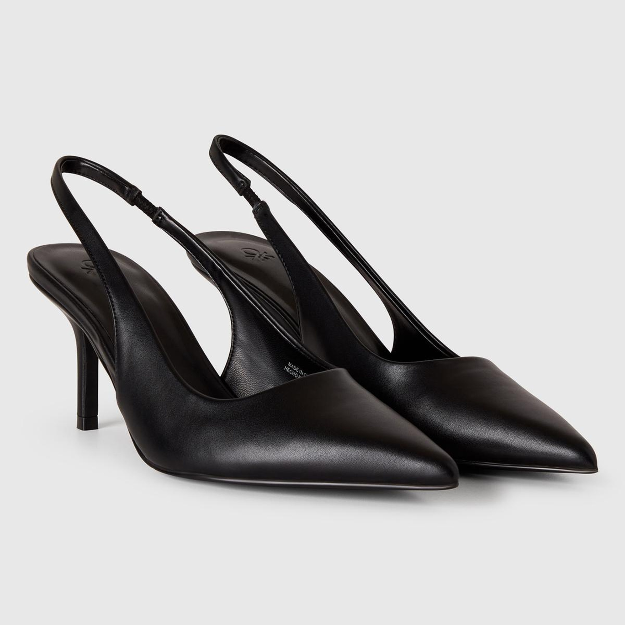 Kadın Siyah Arkası Açık Sivri Burun Topuklu Ayakkabı