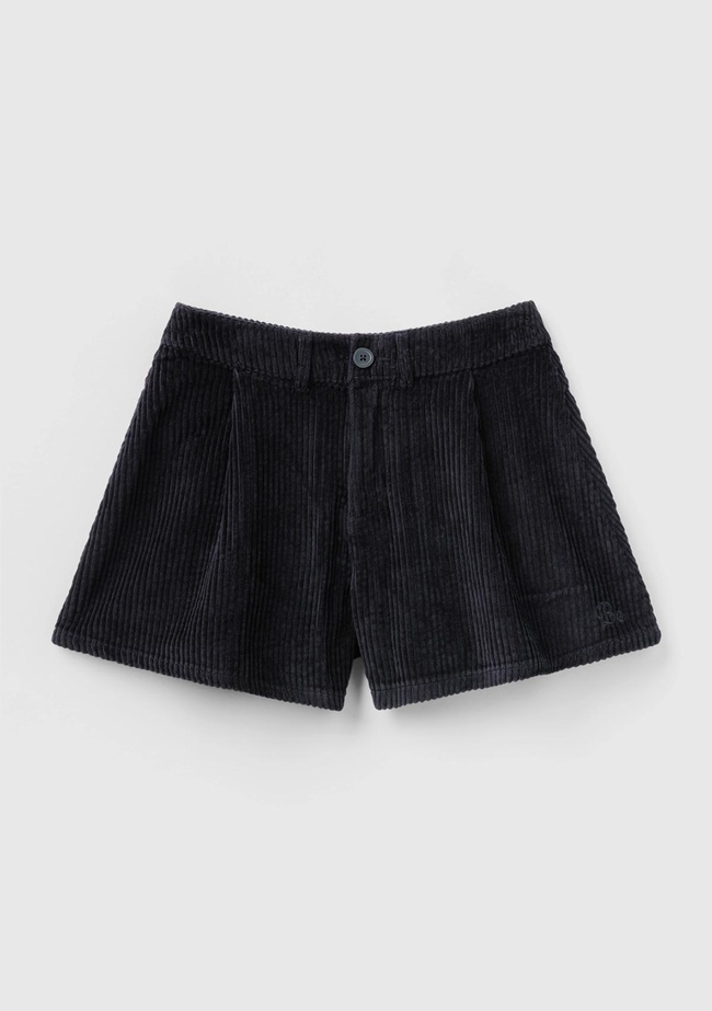  Kız Çocuk Siyah BE İşlemeli Kadife Mini Şort