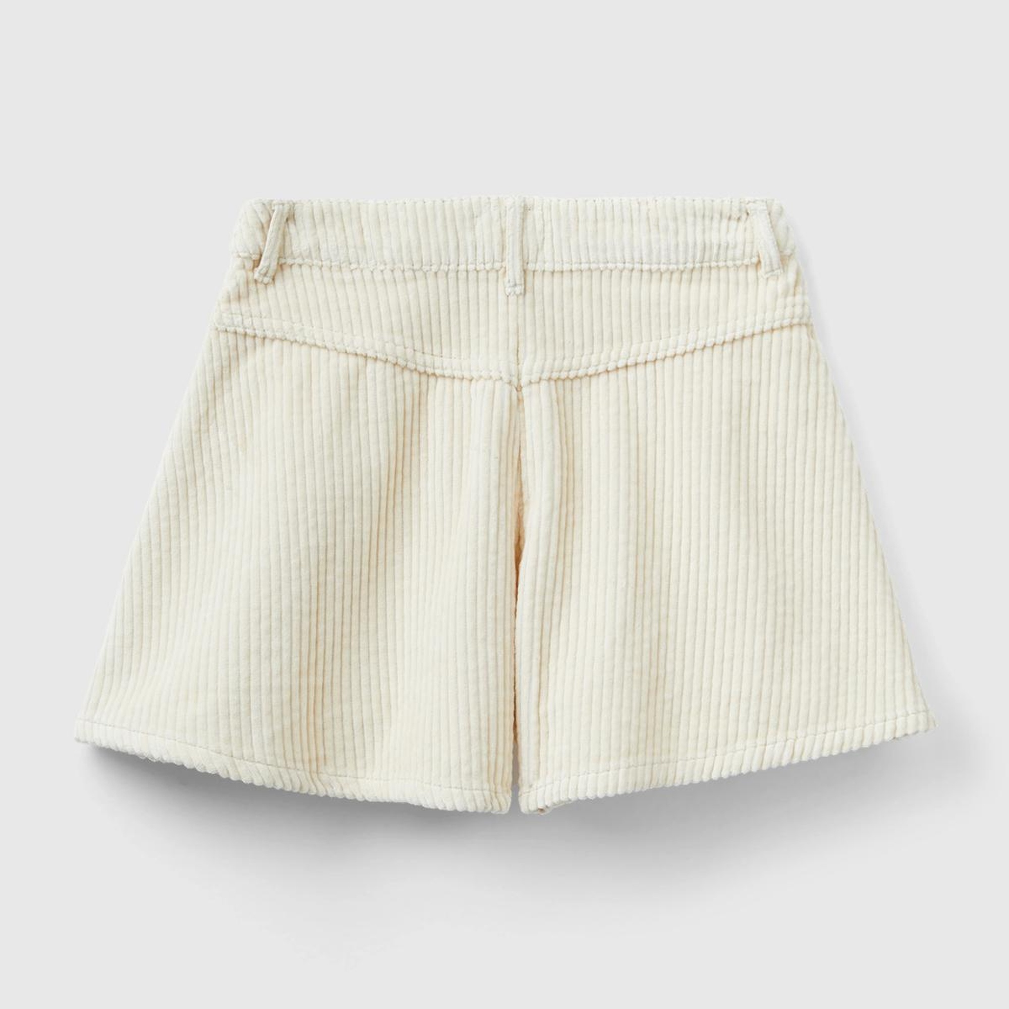 Kız Çocuk Bej BE İşlemeli Kadife Mini Şort