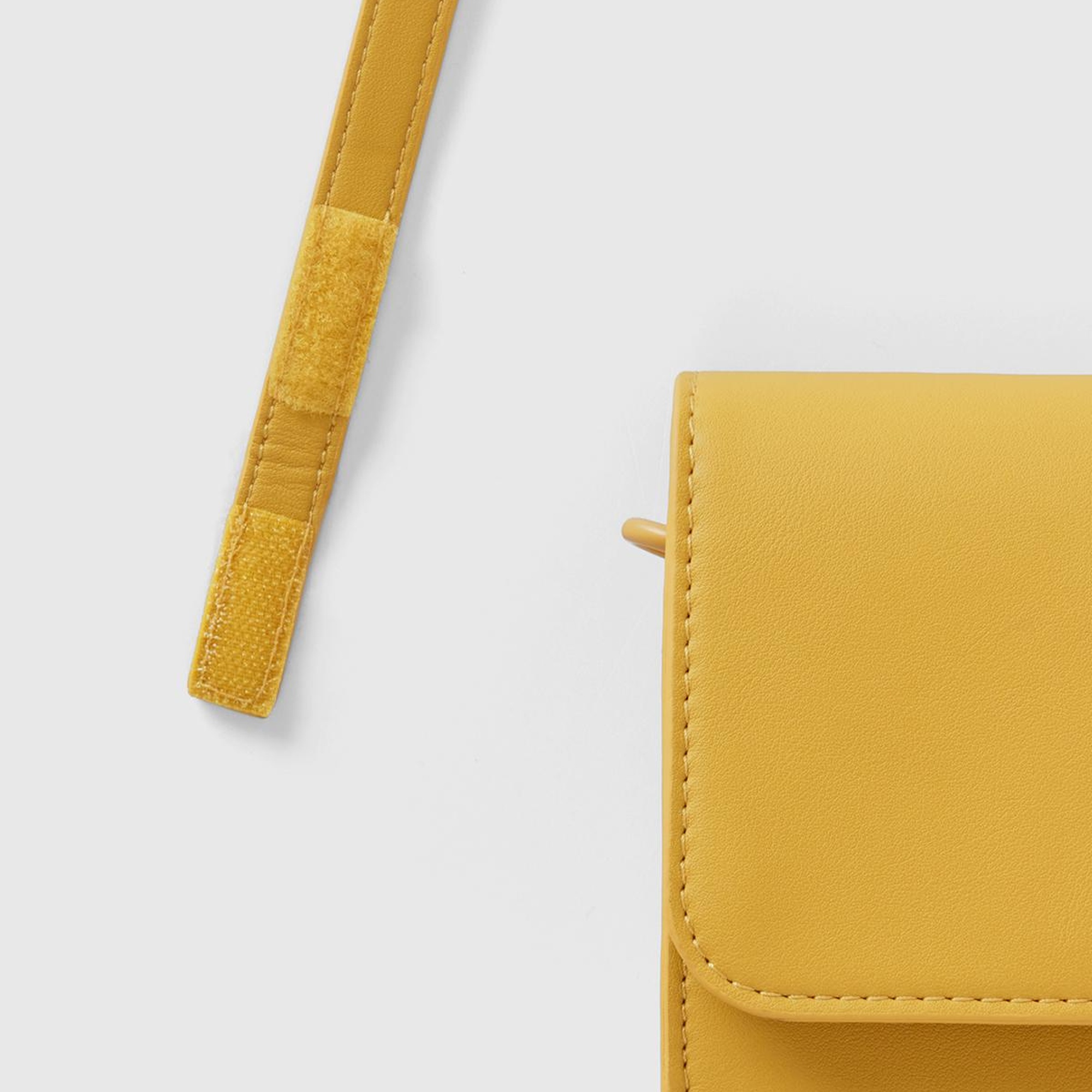 Kız Çocuk Hardal Sarı Omuz Çantası