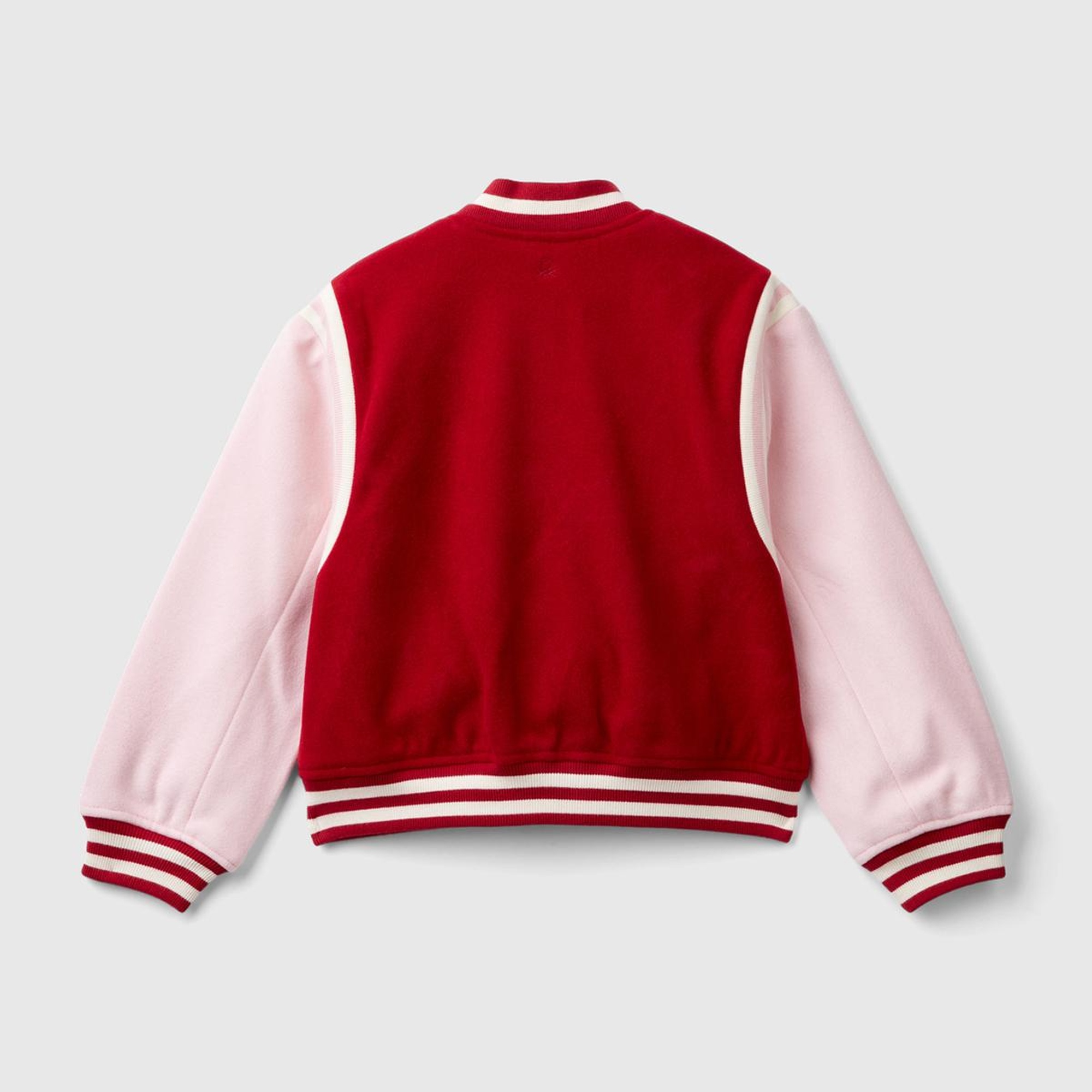 Kız Çocuk Kırmızı Arkası Logo Detaylı Kontrast Renkli Kalpli Düğmeli Bomber Ceket