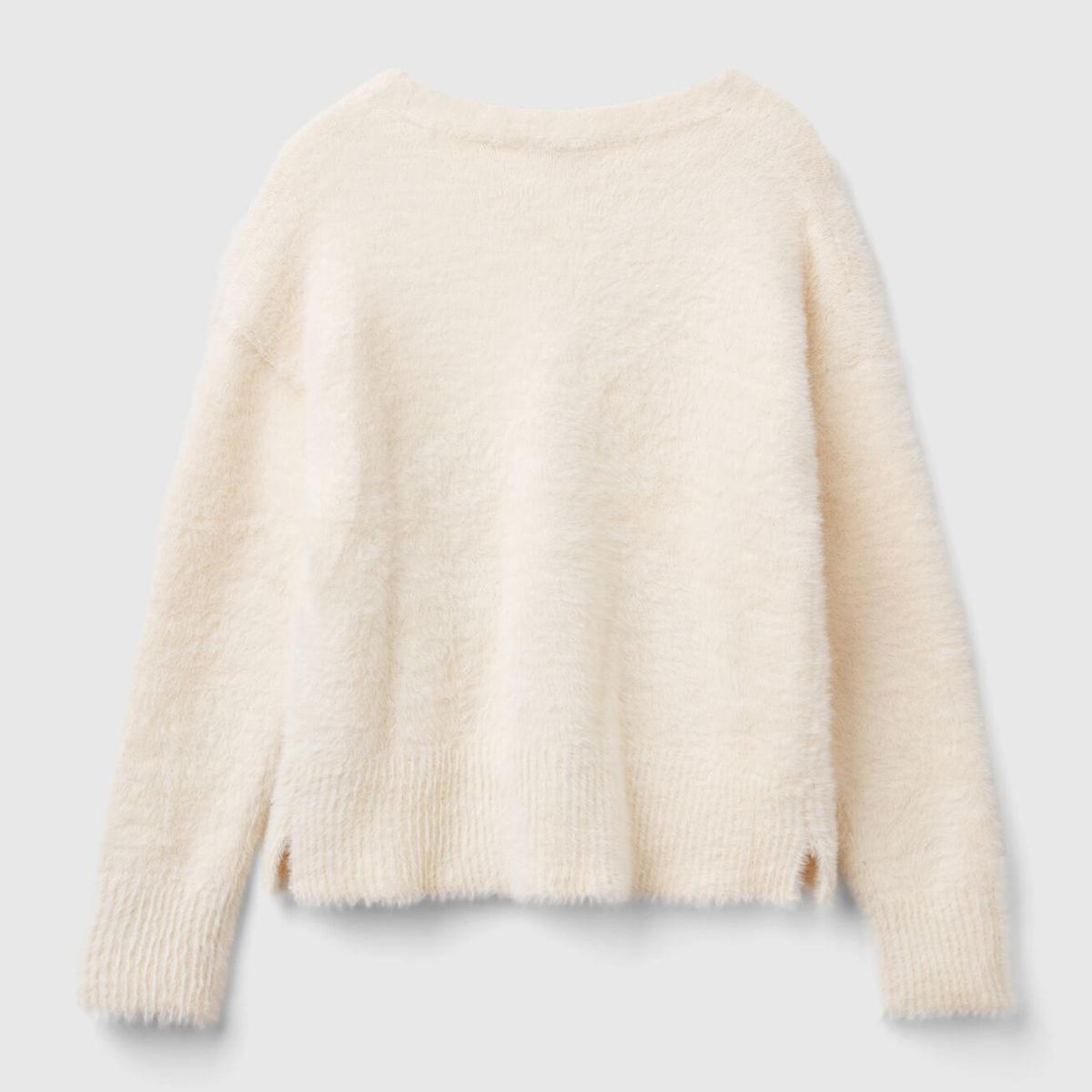 Kız Çocuk Ekru Önü 3 Düğmeli Yanları Yırtmaçlı Hırka