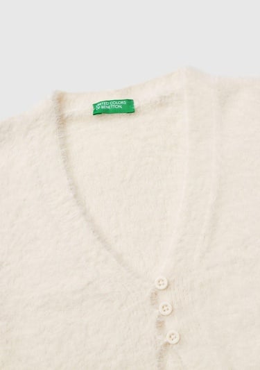  Kız Çocuk Ekru Önü 3 Düğmeli Yanları Yırtmaçlı Hırka