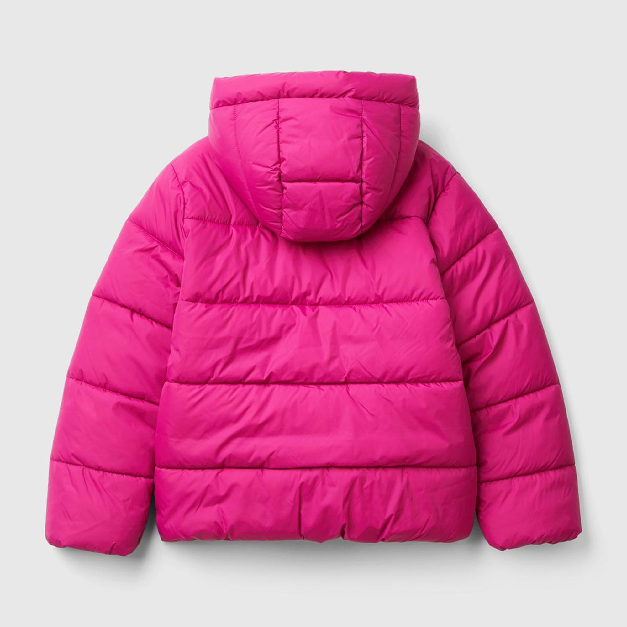 Kız Çocuk Fuşya Sol Göğsü Logo İşlemeli Cepli Kapüşonlu Yüksek Yaka Mont