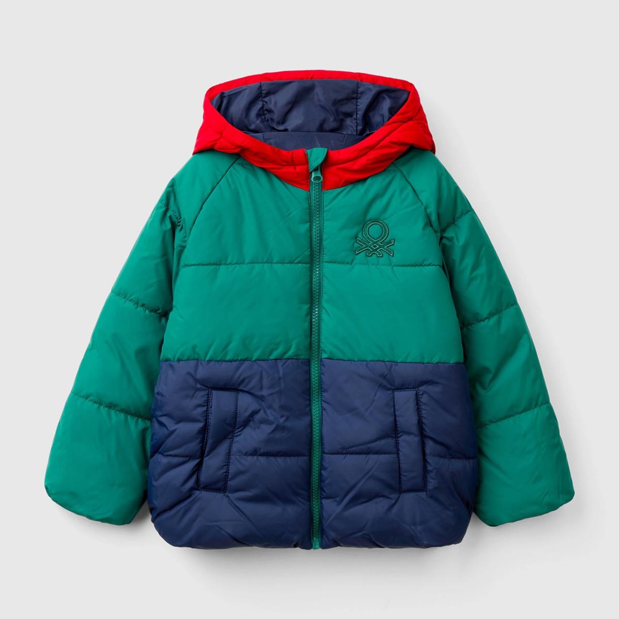 Erkek Çocuk Çam Yeşili Mix Sol Göğsü Logo Yamalı Önü Cepli Kapüşonlu Fermuarlı Mont