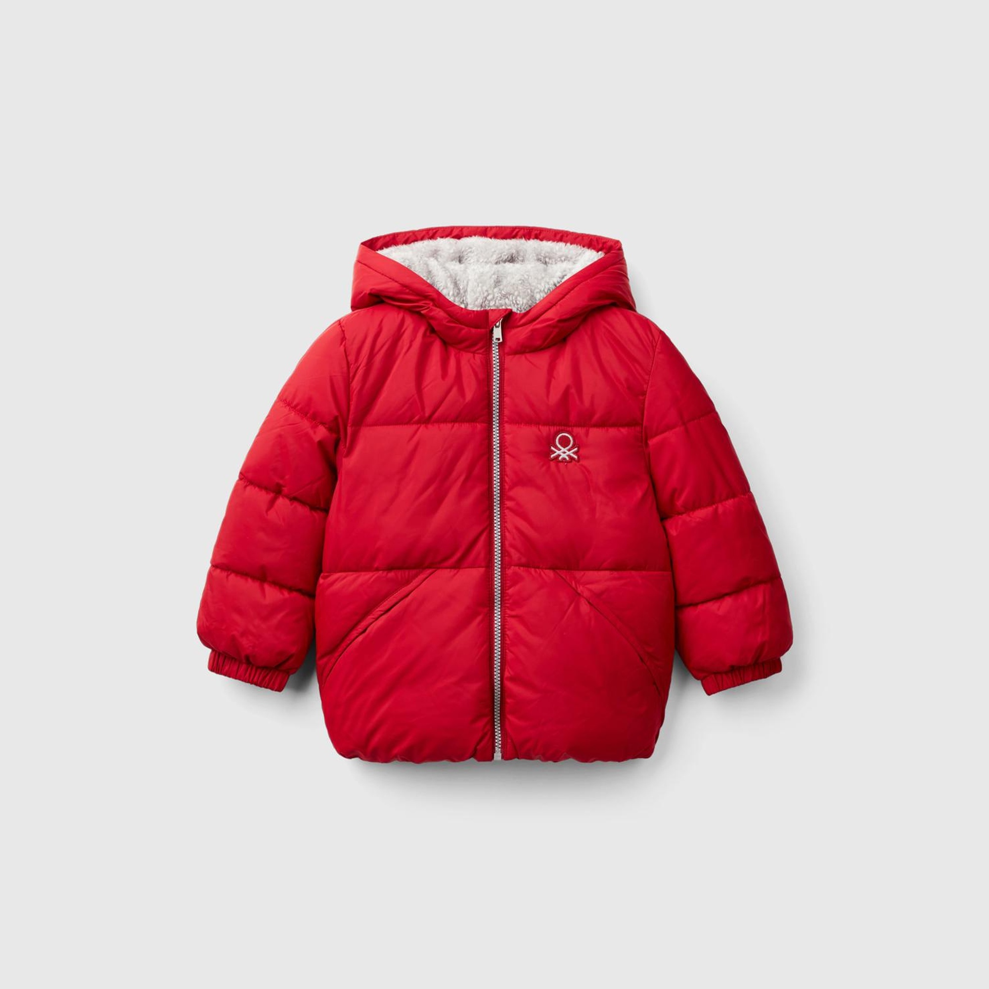 Erkek Çocuk Kırmızı Sol Göğsü Logo Yamalı Önü Cep Detaylı Fermuarlı Mont