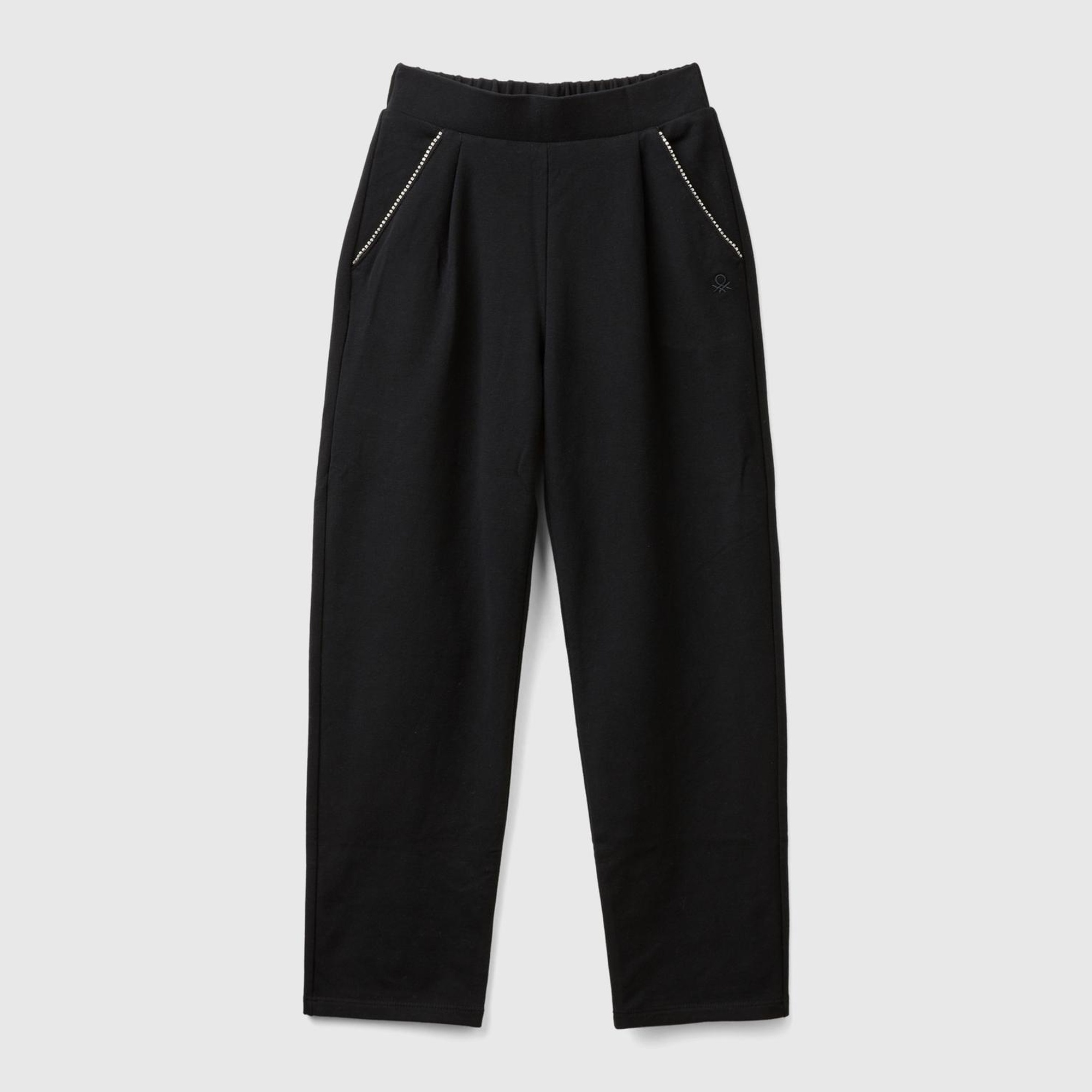 Kız Çocuk Siyah Önü Cepli Arkası Elastik Belli Düz Paça Eşofman Altı