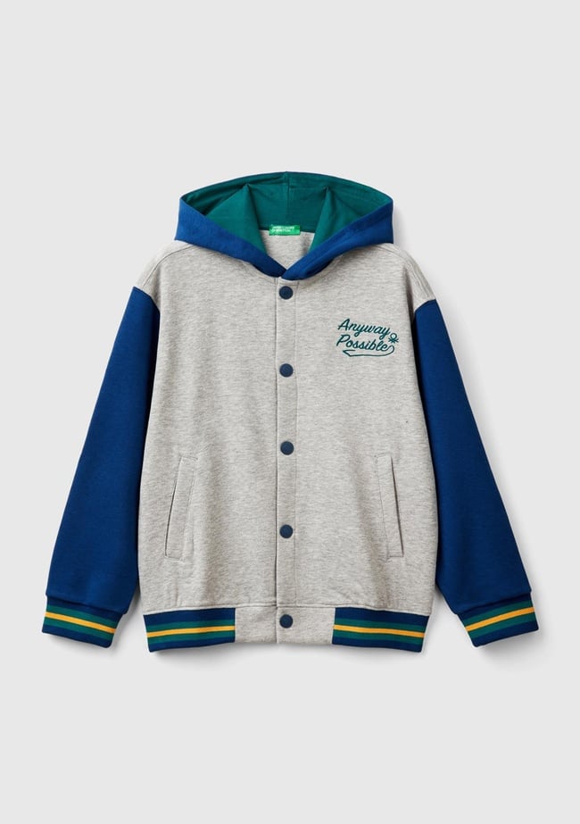  Erkek Çocuk Gri Melanj Sol Göğsü İşlemeli Önü Çıtçıt Kapamalı Bomber Sweatshirt