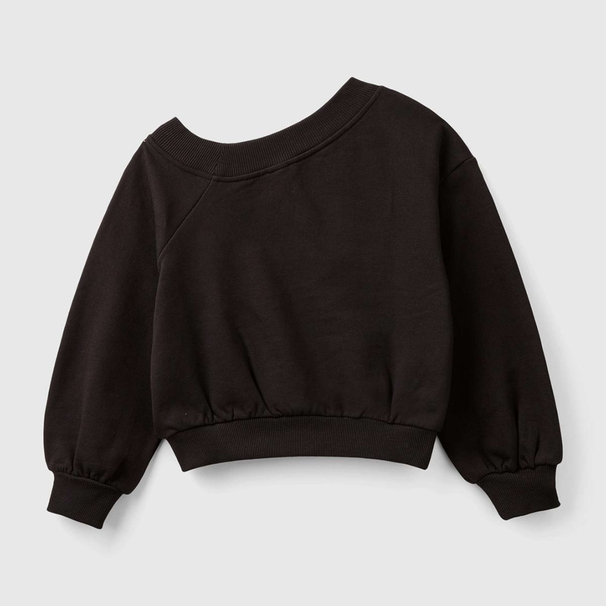 Kız Çocuk Siyah Regular Fit Ribana Detaylı Asimetrik Yaka Sweatshirt