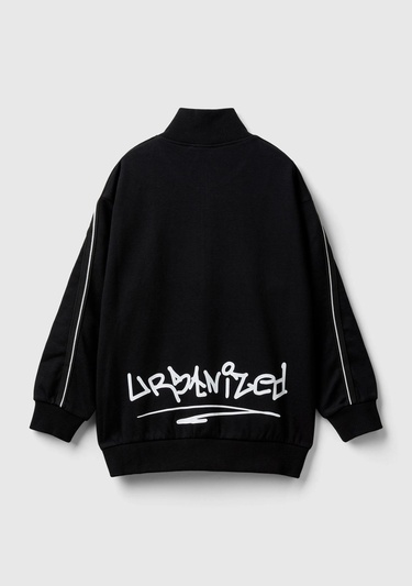  Erkek Çocuk Siyah Önü Arkası Baskılı Kolları Şerit Detaylı Fermuarlı Sweatshirt