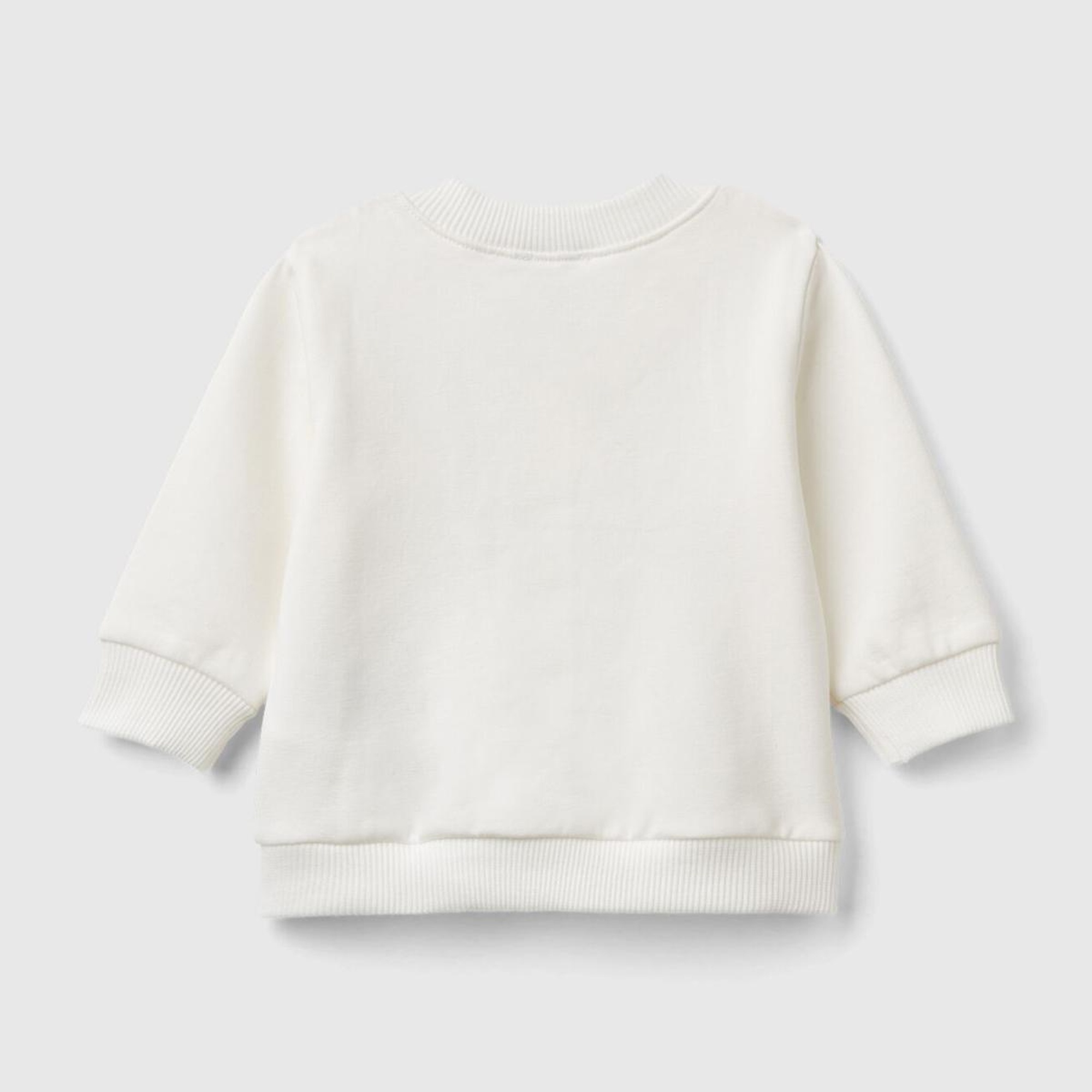 Bebek Beyaz Sol Göğsü Su Bazlı Baskılı Düğmeli Sweatshirt