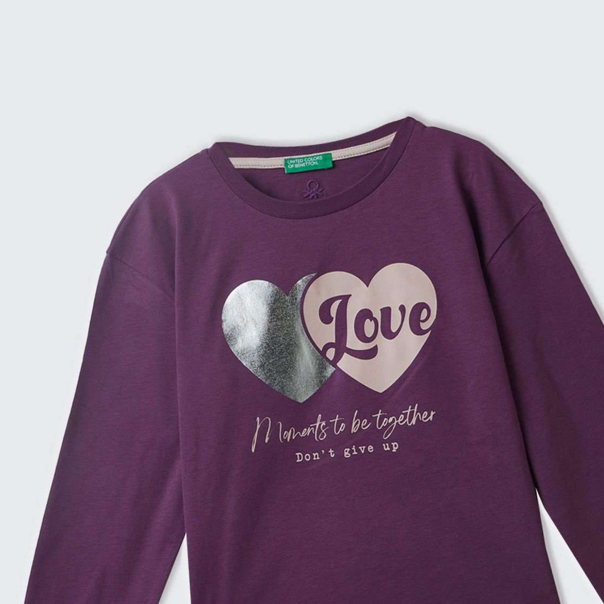Kız Çocuk Mor Arkası Logo Detaylı Önü Baskılı Geniş Kalıp T-Shirt