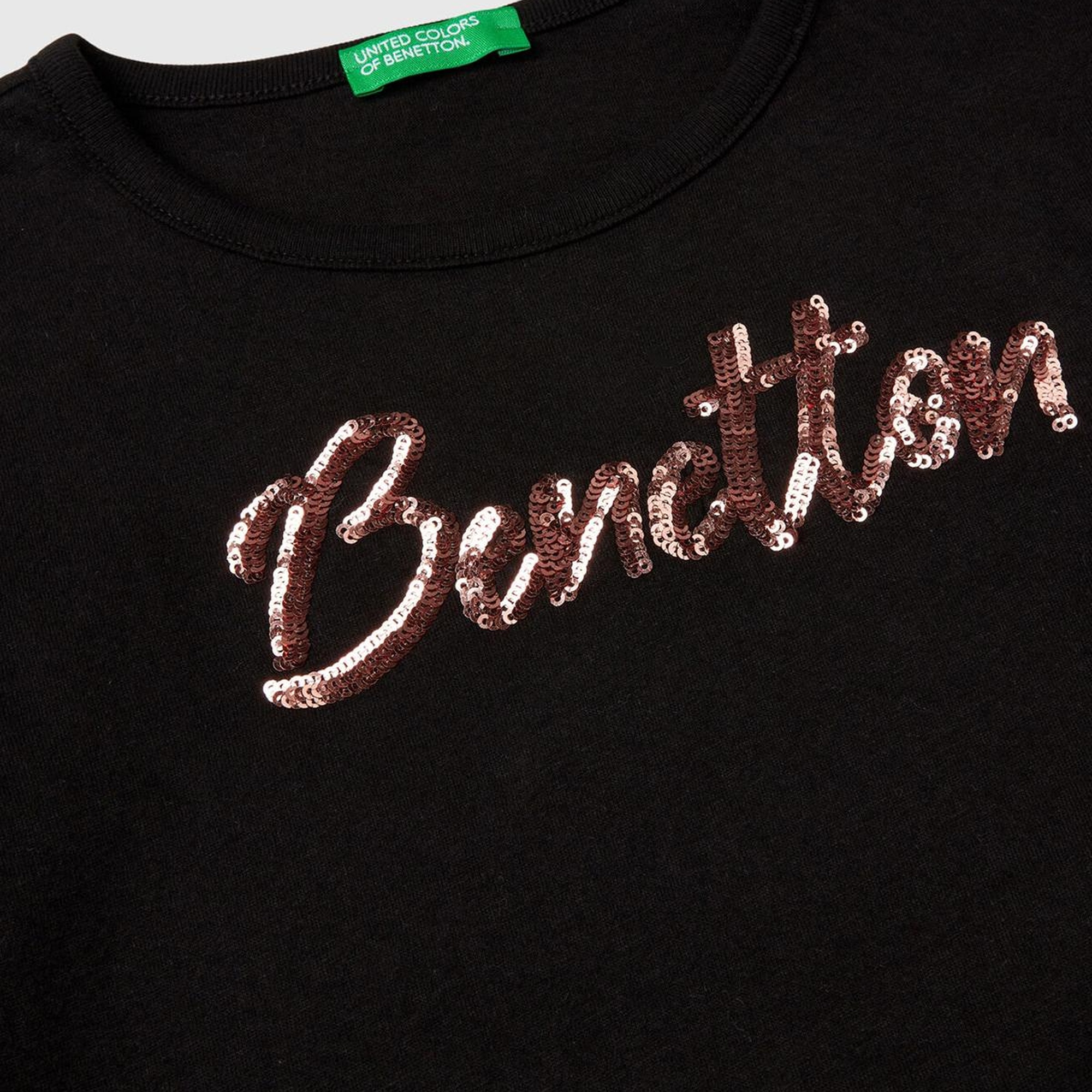 Kız Çocuk Siyah Önü Pullu Logo İşlemeli Bisiklet Yaka Uzun Kollu T-Shirt