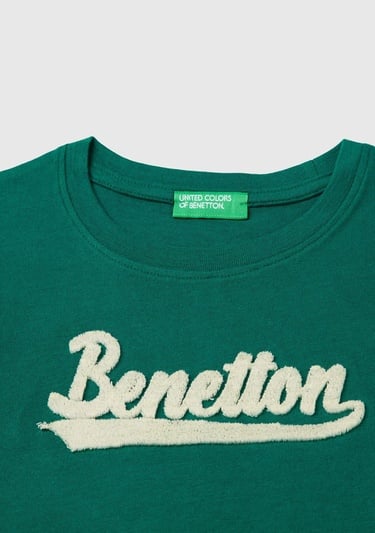  Erkek Çocuk Çam Yeşili Önü Logo İşlemeli Normal Kesim Uzun Kollu T-Shirt