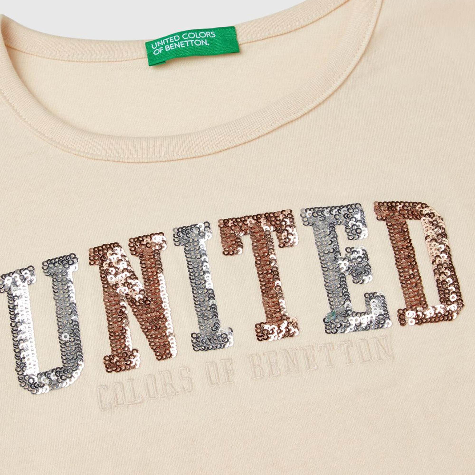 Kız Çocuk Krem Önü Pullu Logo İşlemeli Bisiklet Yaka Uzun Kollu T-Shirt