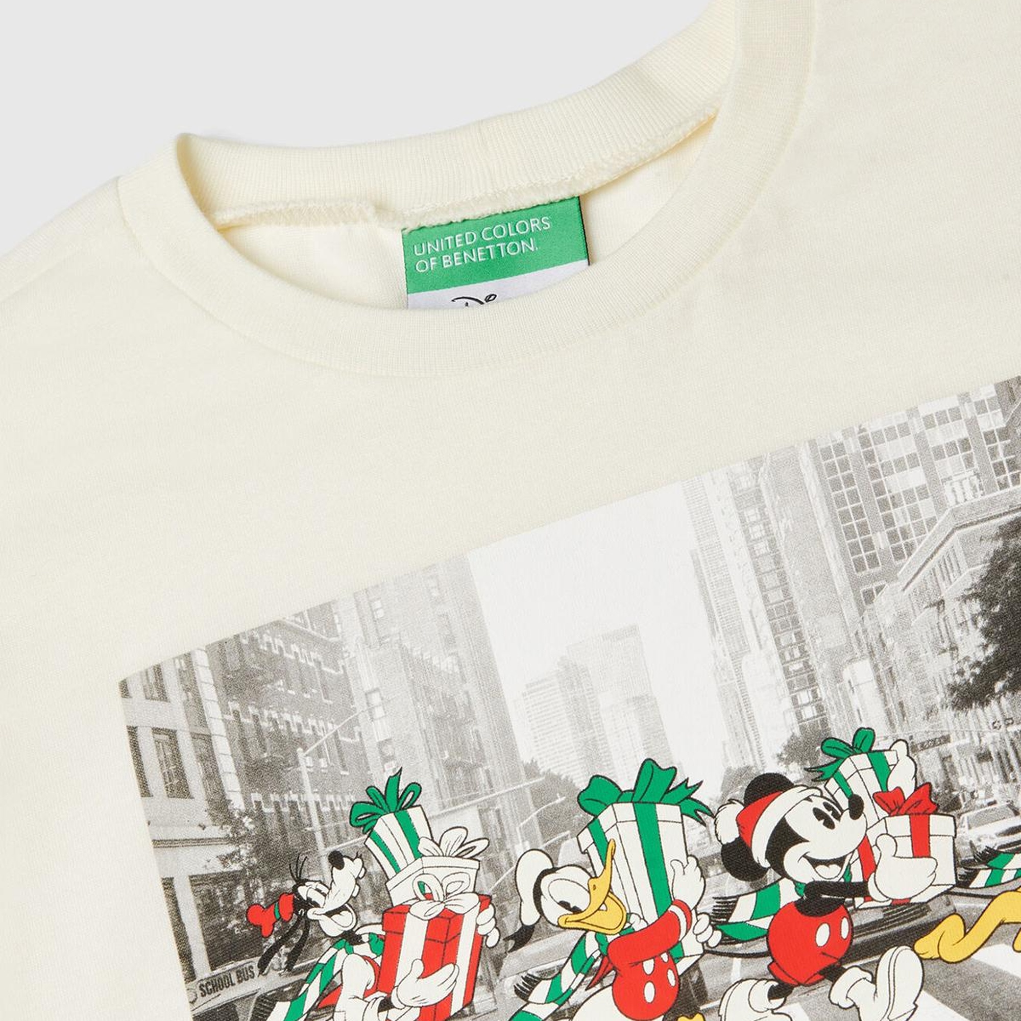 Erkek Çocuk Ekru Etek Ucu Logolu Önü Fotoğraf Baskılı Uzun Kollu T-Shirt