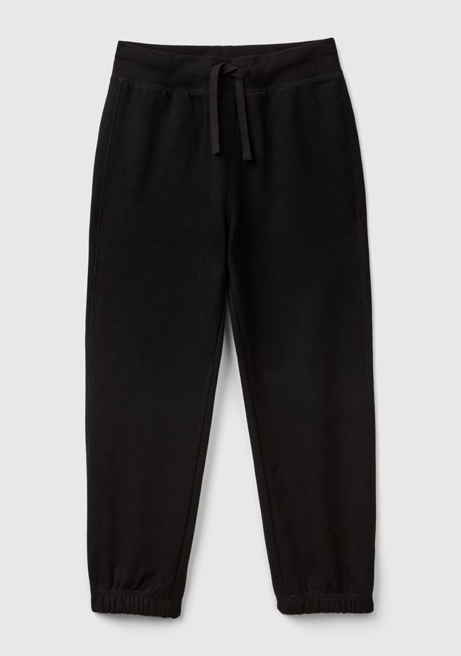  Erkek Çocuk Siyah Sağ Arka Cebi Logolu Beli Lastikli Büzgü İpli Eşofman Altı