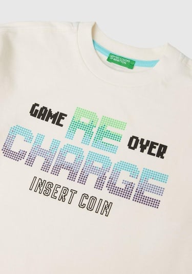  Erkek Çocuk Ekru 3 Boyutlu Efektli Çok Renkli Baskılı Uzun Kollu T-Shirt