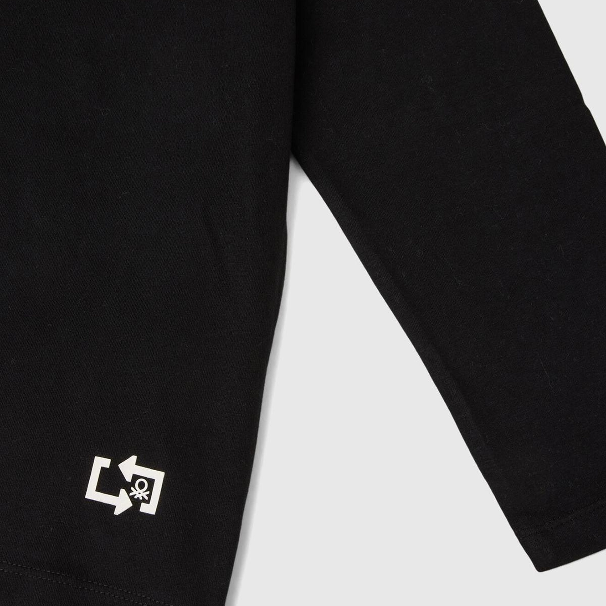 Erkek Çocuk Siyah 3 Boyutlu Efektli Çok Renkli Baskılı Uzun Kollu T-Shirt