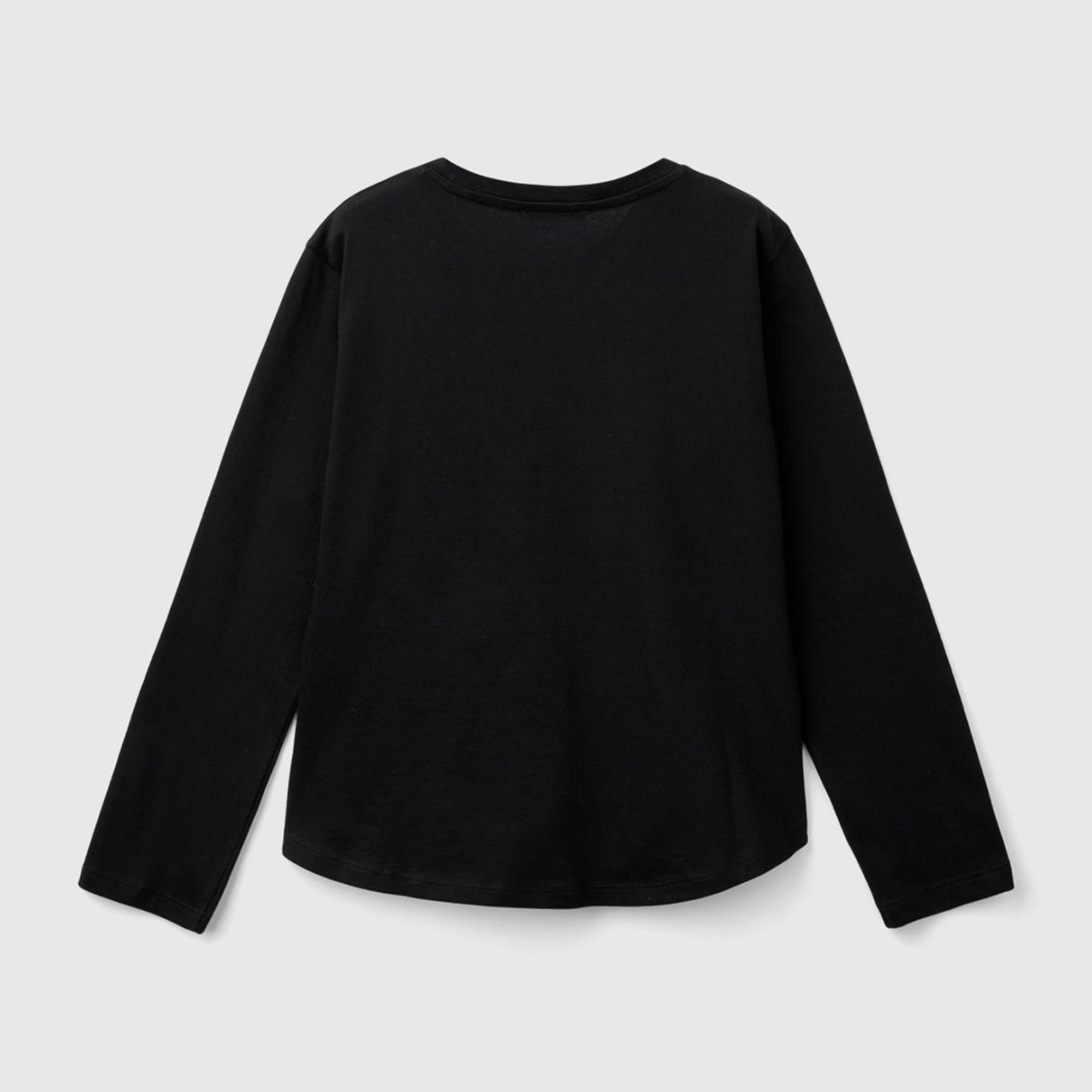 Kız Çocuk Siyah Önü Pullu Baskı Detaylı Etek Ucu Yuvarlak Uzun Kollu T-Shirt