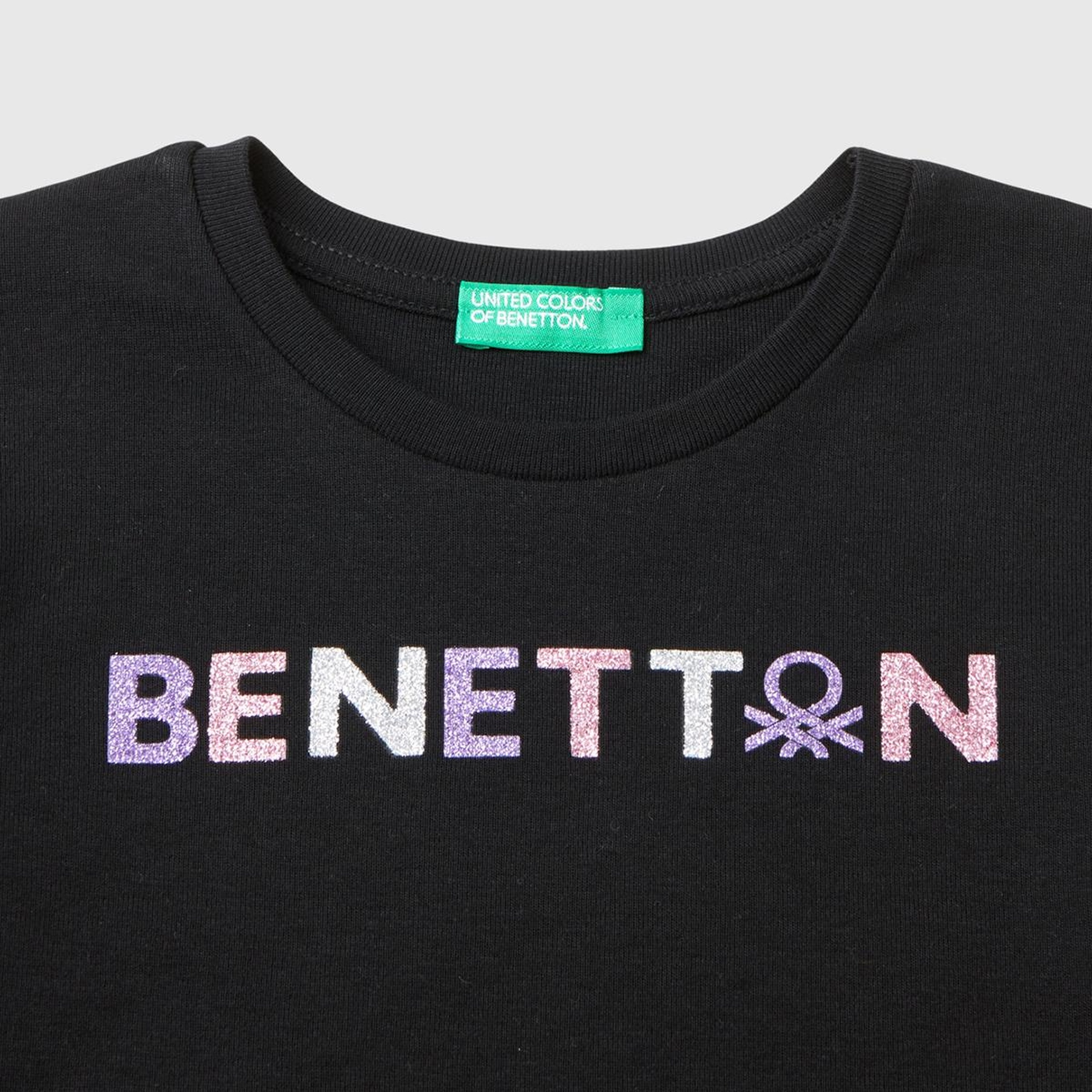 Kız Çocuk Siyah Önü Parıltılı Logo Baskılı Regular Fit Uzun Kollu T-Shirt