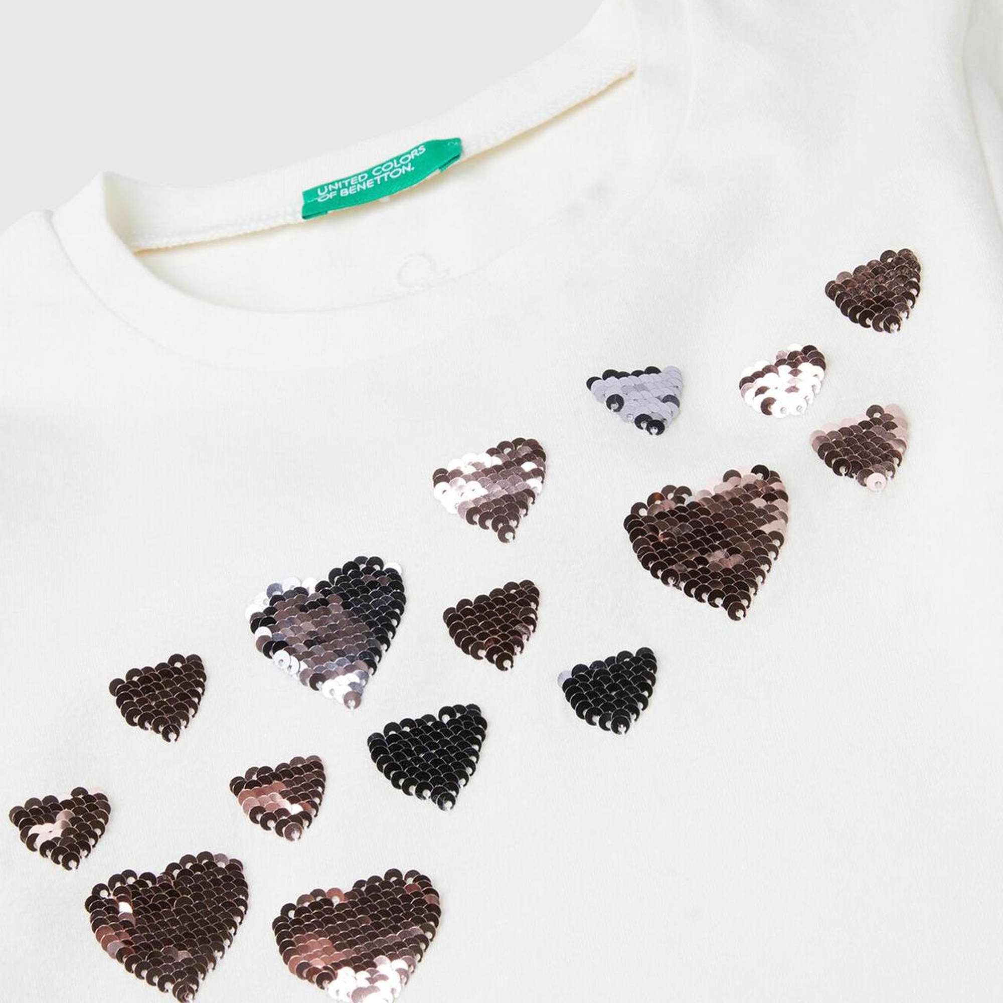 Kız Çocuk Ekru Önü Pullu Grafik Detaylı Dar Kesim Uzun Kollu T-Shirt