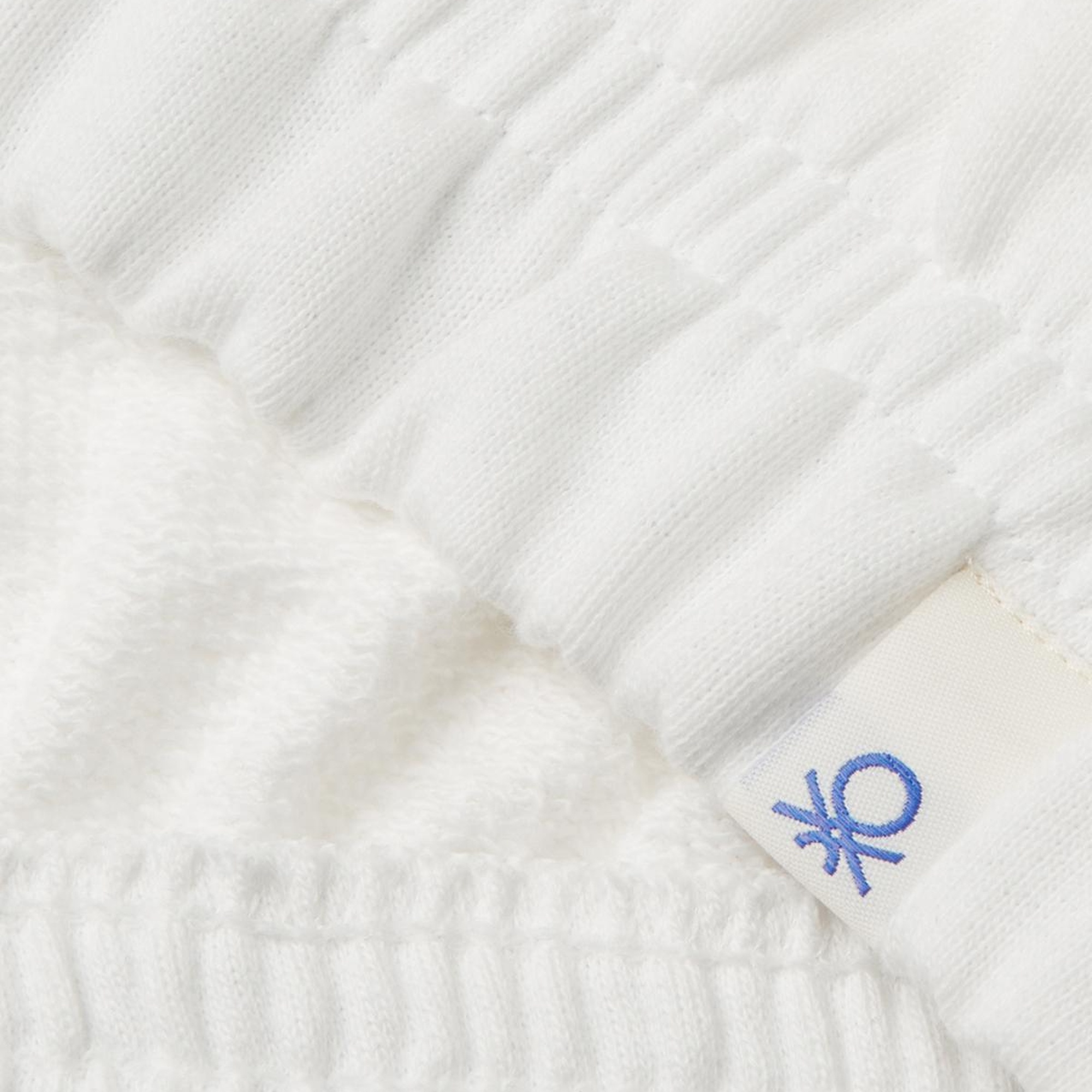 Kız Çocuk Beyaz Önü Lola Bunny Baskılı Normal Kesim Bisiklet Yaka Sweatshirt