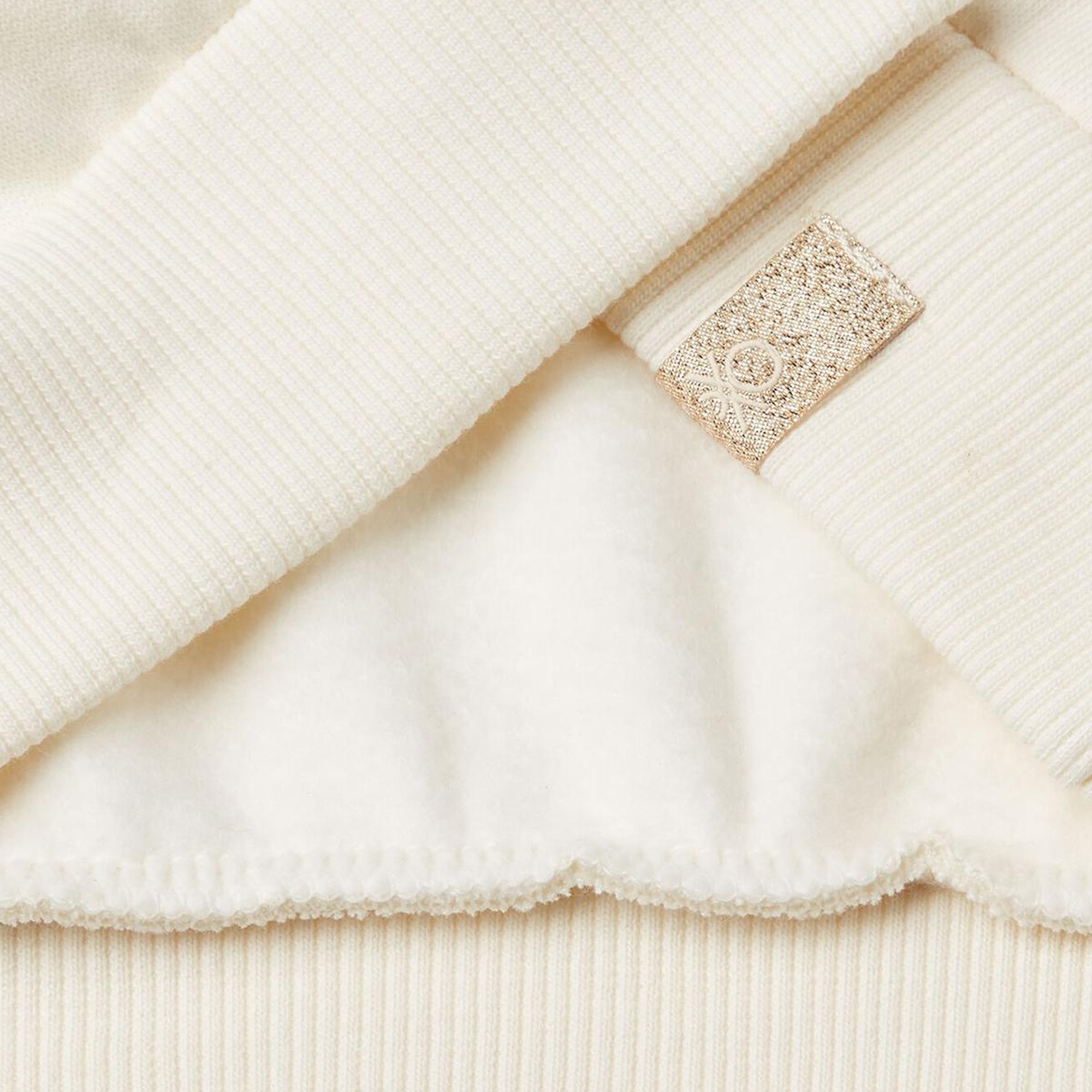 Kız Çocuk Ekru Etek Ucu Logolu Mickey Mouse Baskılı Rahat Kesim Sweatshirt