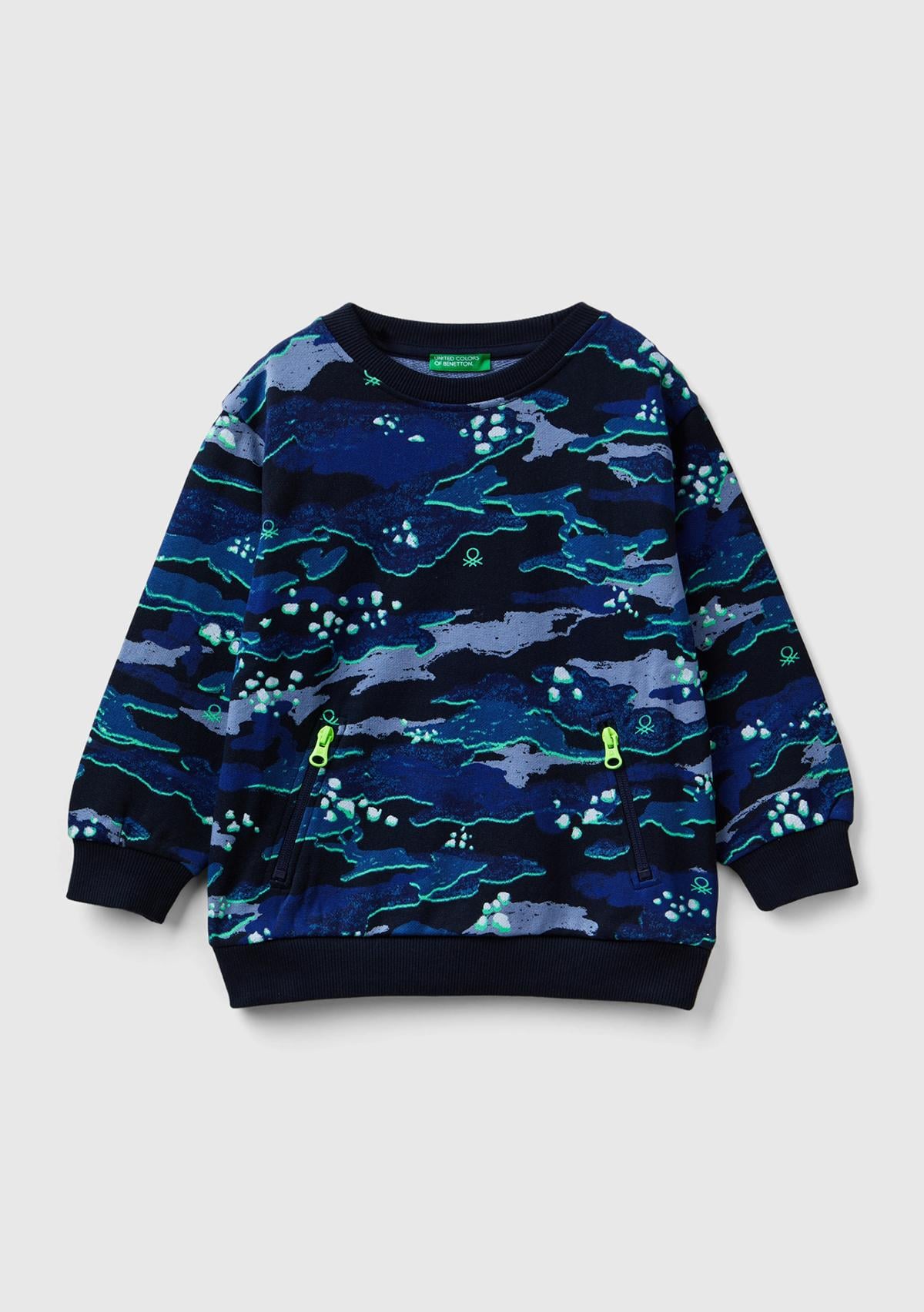  Erkek Çocuk Lacivert Kamuflaj Tamamı Kamuflaj Desenli Fermuarlı Cepli Bisiklet Yaka Sweatshirt