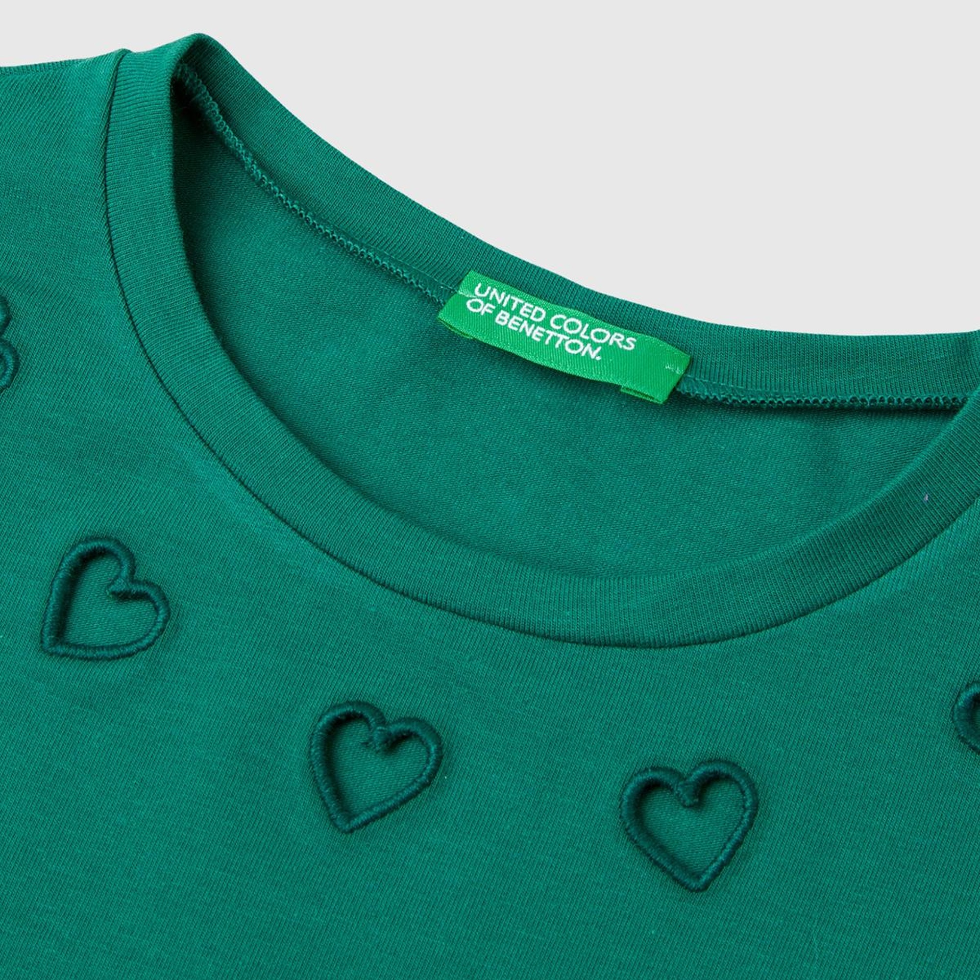 Kız Çocuk Çam Yeşili Etek Ucu Logo Etiketli Yaka Detaylı Uzun Kollu T-Shirt