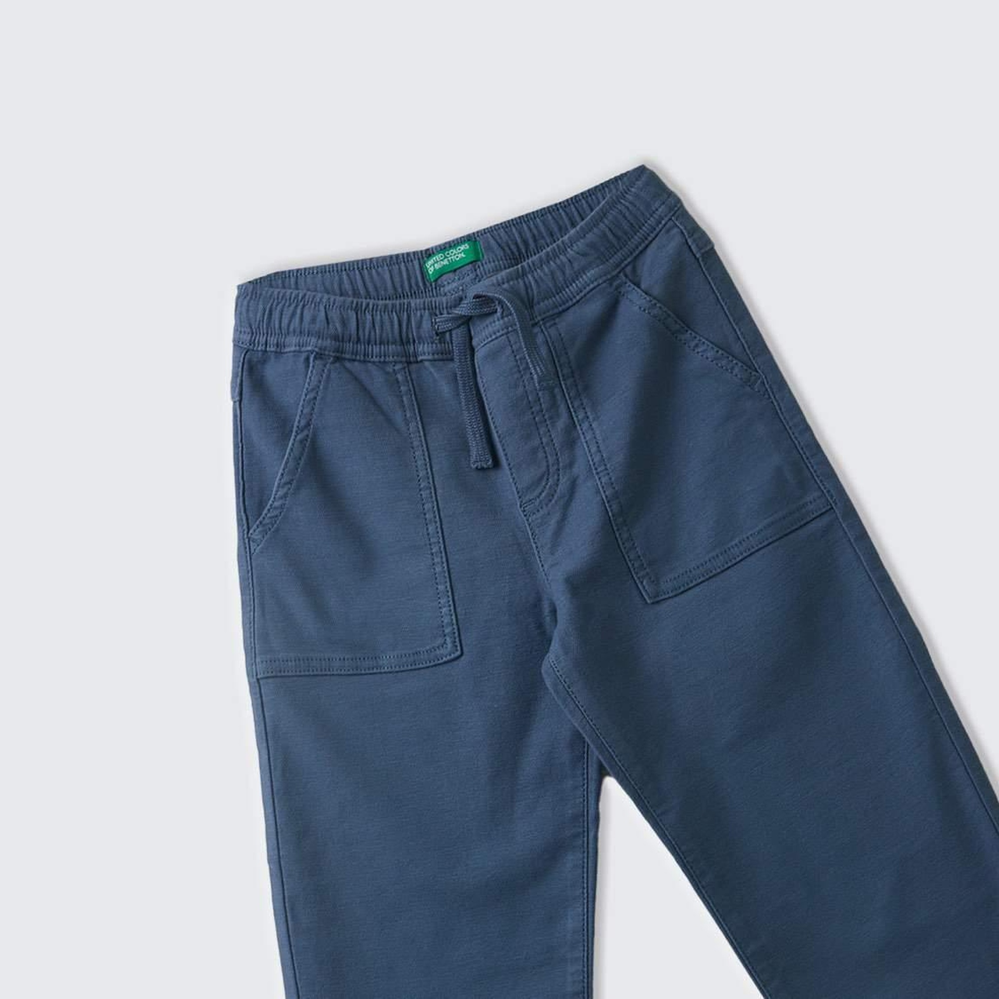 Erkek Çocuk Havacı Mavi Arka Cebi Logolu Beli Büzgü İpli Kıvrık Paça Pantolon