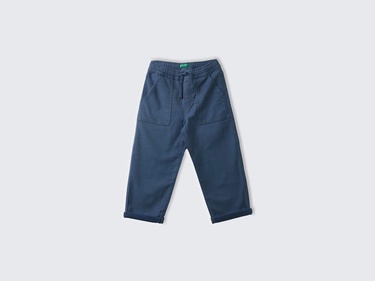  Erkek Çocuk Havacı Mavi Arka Cebi Logolu Beli Büzgü İpli Kıvrık Paça Pantolon