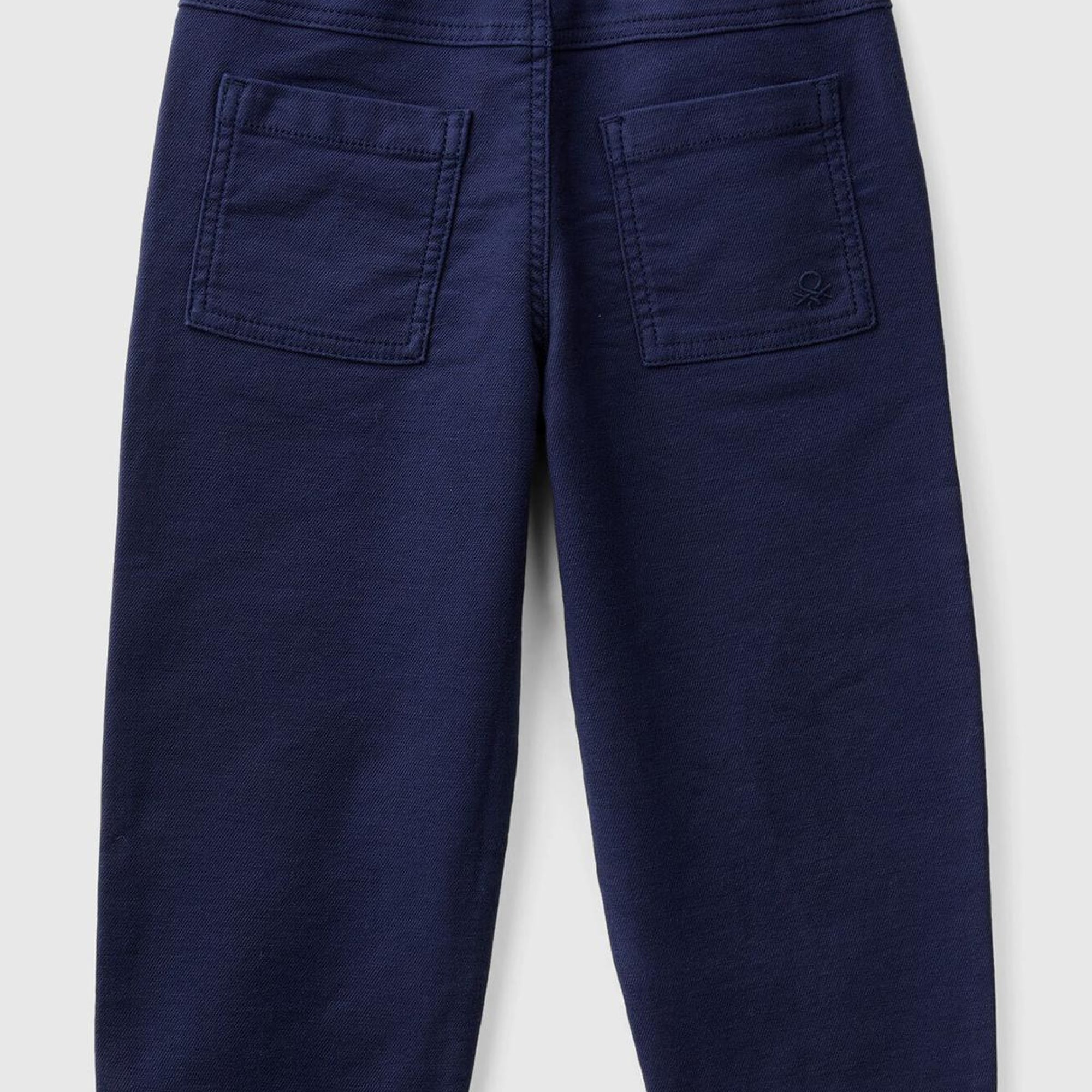 Erkek Çocuk Lacivert Arka Cebi Logolu Beli Büzgü İpli Kıvrık Paça Pantolon