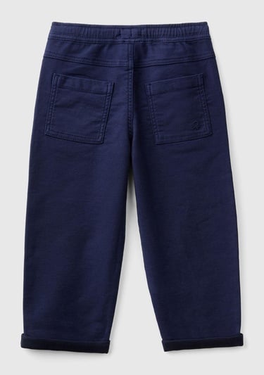  Erkek Çocuk Lacivert Arka Cebi Logolu Beli Büzgü İpli Kıvrık Paça Pantolon