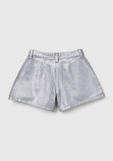  Kız Çocuk Gümüş Önü Logo Detaylı 2 Pileli Kullanılmış Efektli Bermuda Şort