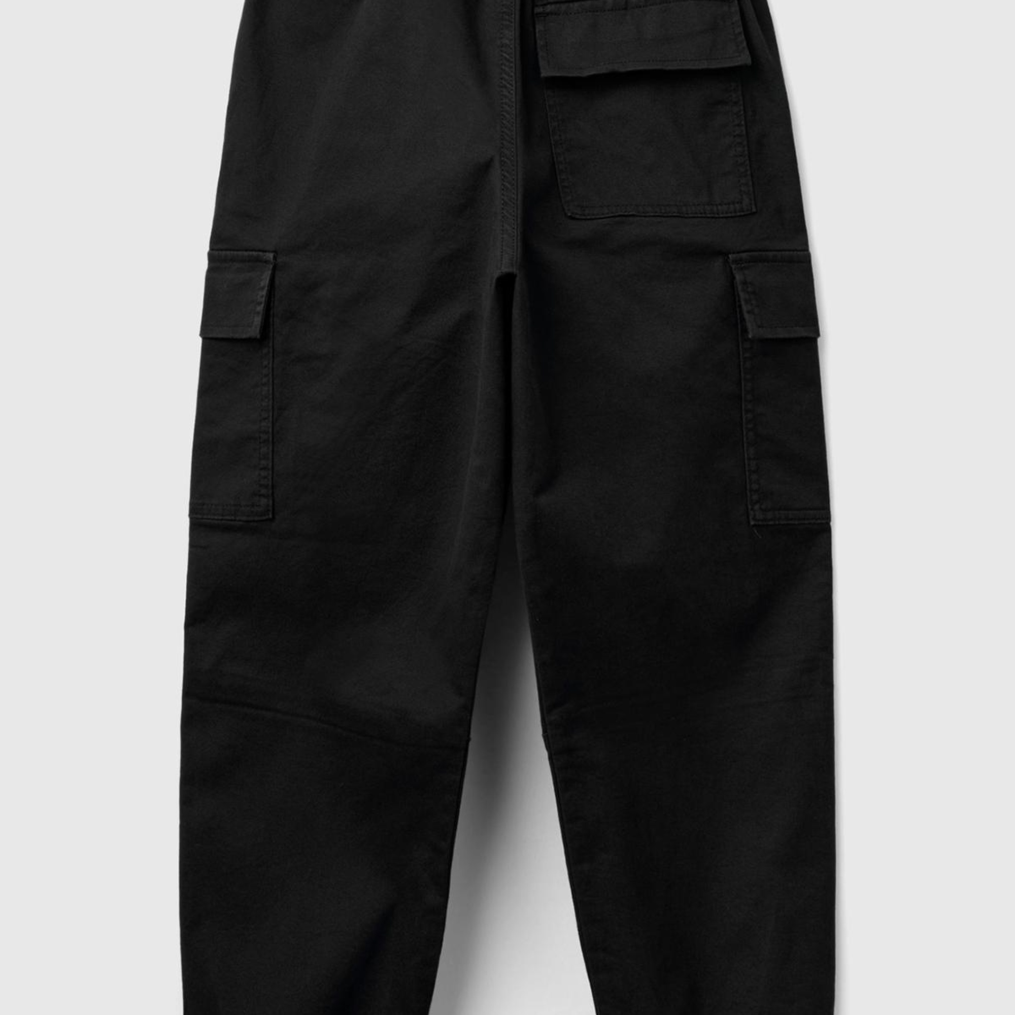 Erkek Çocuk Siyah Ön Cebi Logo Detaylı Beli Lastikli Beş Cepli Pantolon